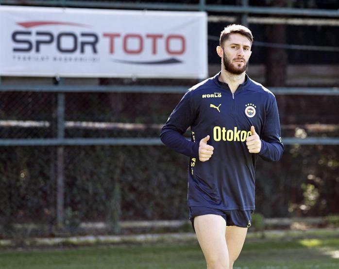 Fenerbahçeye Sofyan Amrabattan iyi haber