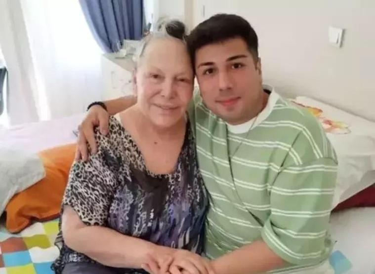 Ruhsar’ın Gözüm Ablası Tuluğ Çizgenin son hali şaşırttı YILLAR SONRA ORTAYA ÇIKTI
