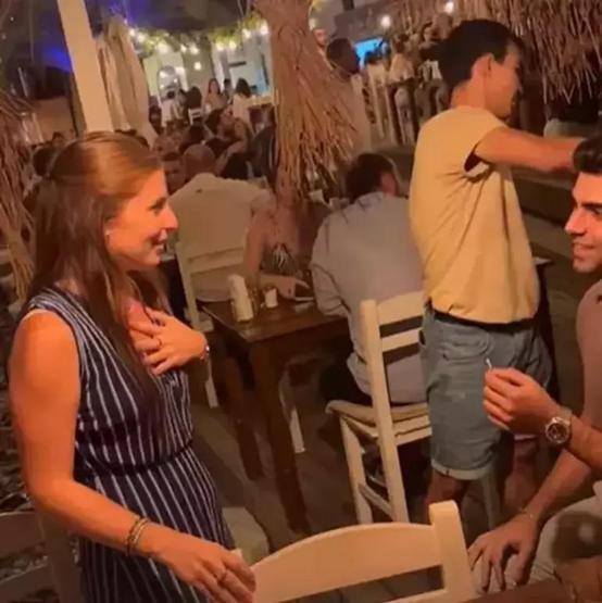 Sihirli Annemin Çileki Zeynep Özkaya ile Oğulcan Can nişanlandı İşte nişandan kareler