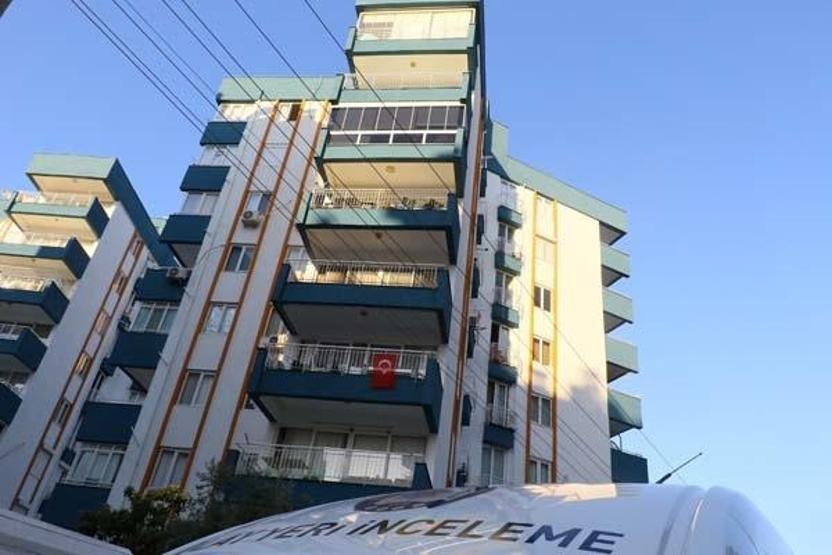SON DAKİKA Antalyada İranlı 3 kardeş evde ölü bulunmuştu: Çarpıcı tepside kömür detayı 9 sayfalık not bırakmışlar...