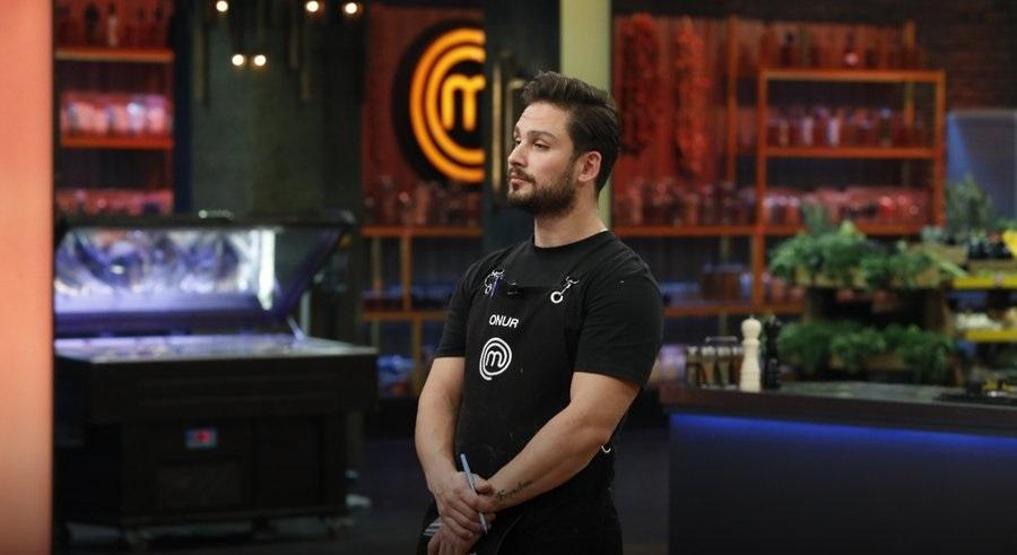 MasterChefte 3. eleme adayı belli oldu Onur böyle sitem etti: O KADAR DOKUNULMAZLIK ALDIK AMA BÖYLE HAREKETLER YAPMADIK