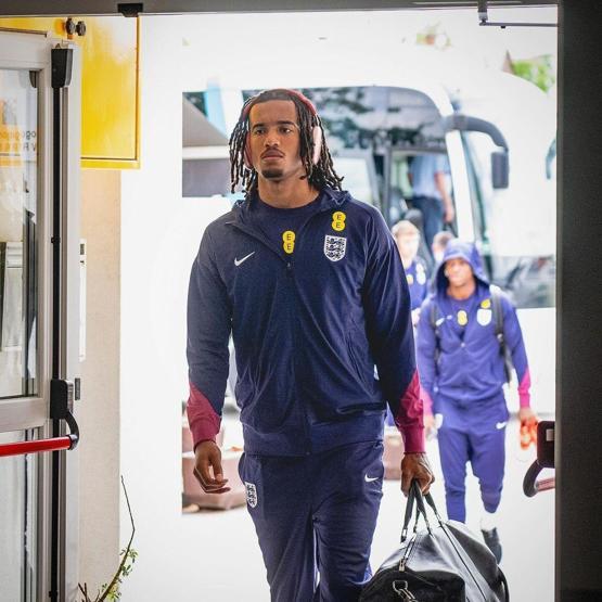Fenerbahçeden sol bek transferi 9 milyon Euro ödenecek...