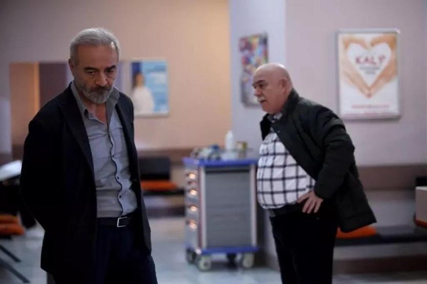 İnci Tanelerinde Ayça, Azeme dair şoke eden gerçeği öğrendi BU ADAM BİR KATİL
