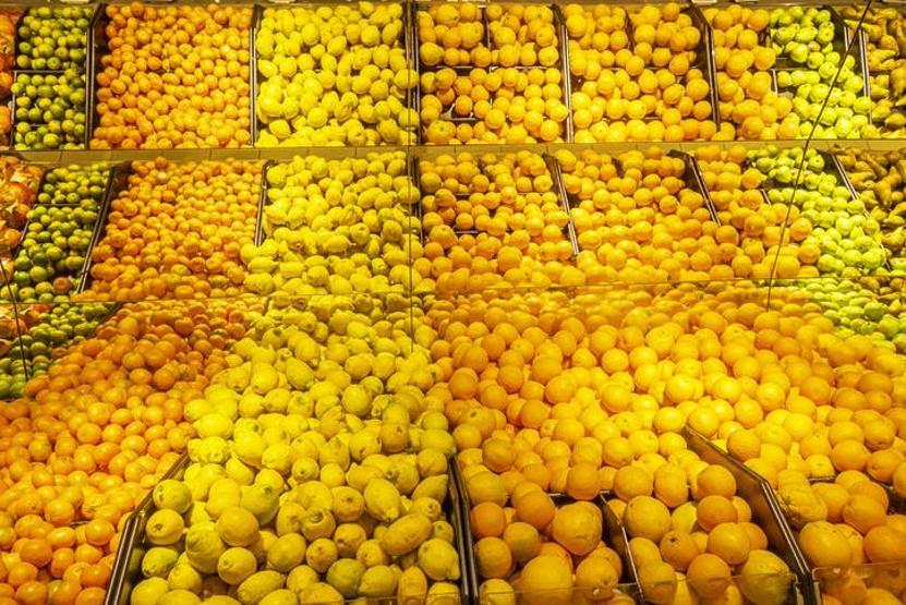Geçen yıl kilosu 70 TLden satılıyordu, şimdi 50 TL C VİTAMİNİ DEPOSU Bunu yiyene grip ve nezle uğramıyor
