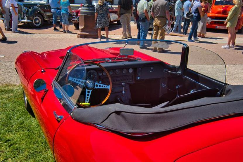 Jaguar, Ferrari, Maserati, Bentley Lüks otomobil logolarının az bilinen hikayeleri ve tasarım sırları