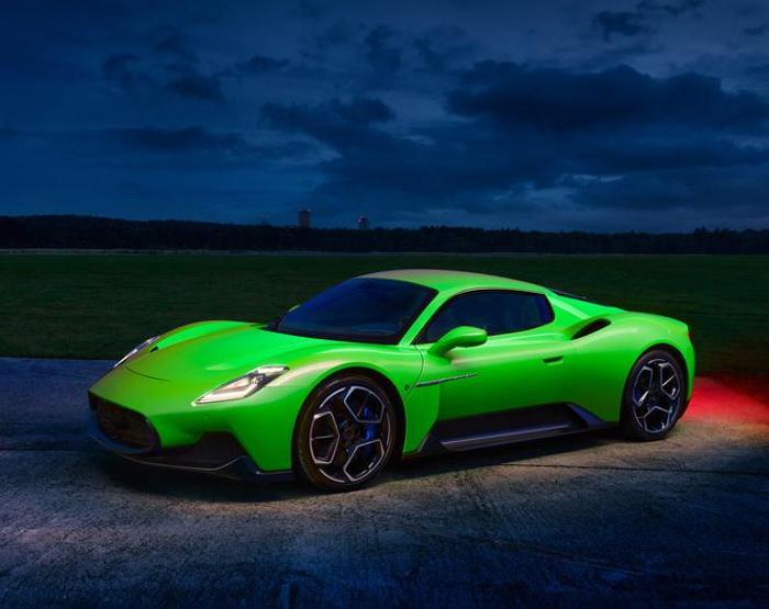 Jaguar, Ferrari, Maserati, Bentley Lüks otomobil logolarının az bilinen hikayeleri ve tasarım sırları
