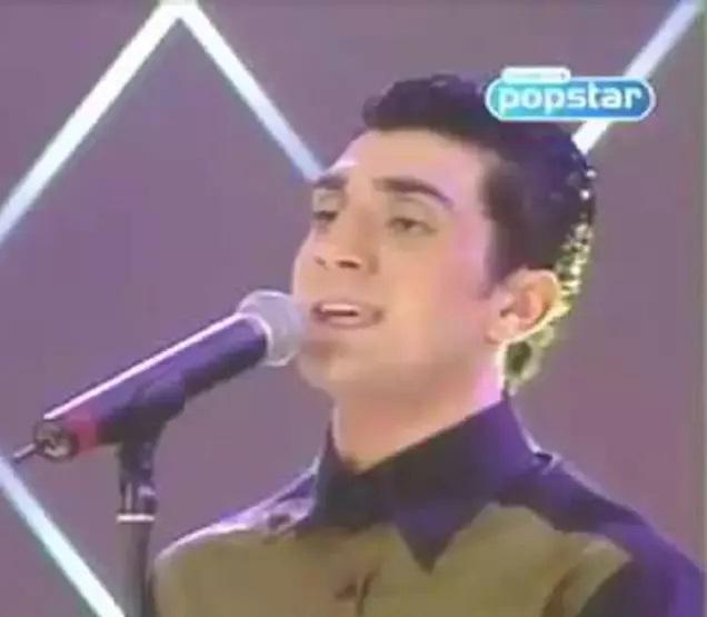 Popstar Bayhan, babası Sabahattin Gürhanı son yolculuğuna uğurladı AYAKTA DURMAKTA GÜÇLÜK ÇEKTİ