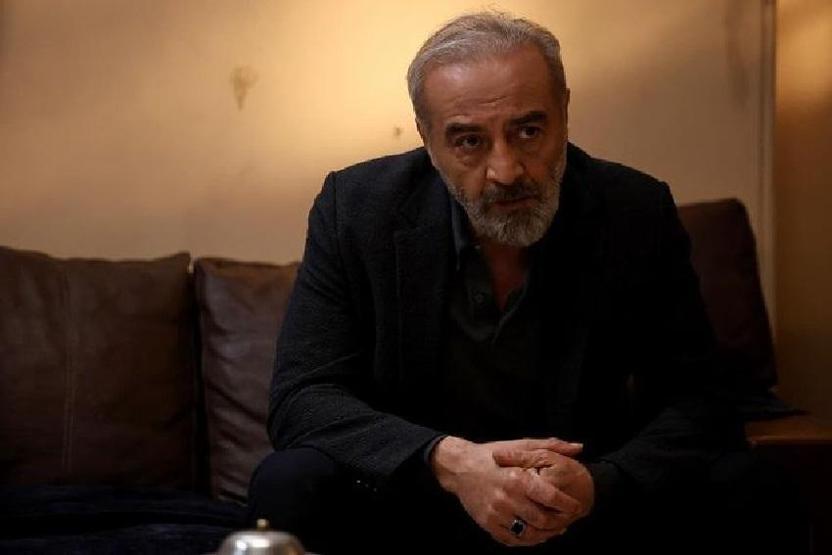 İnci Tanelerinin yıldızı Yılmaz Erdoğan sosyal medyayı salladı Beğeni butonu çöktü Azem-Piraye aşkı başlasın artık