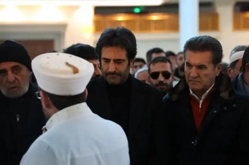 Mahsun Kırmızıgülden duygulandıran mesaj HERKESE YÜREKTEN MİNNETTARIM