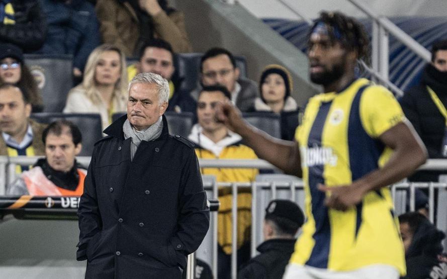 Premier Lig kulübü, Jose Mourinho için 5 milyon euro’yu masaya koydu