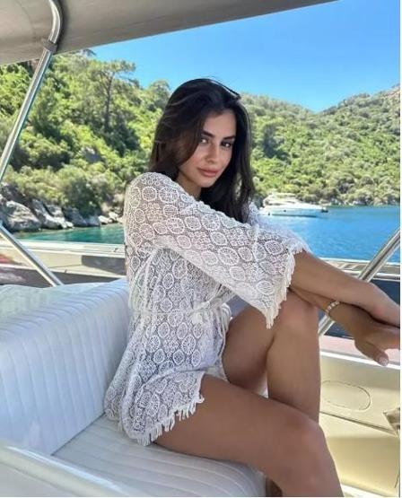 Hazal Çağlar ile Samet Akaydından ilk paylaşım