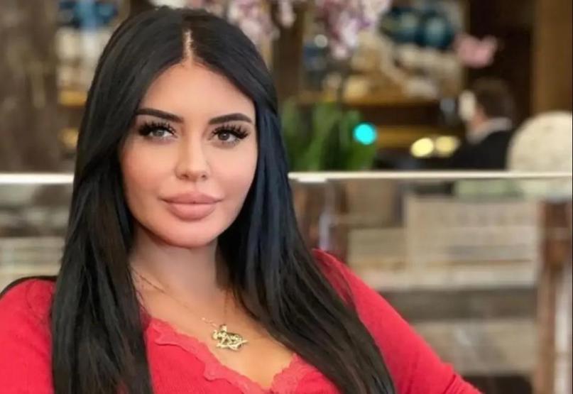 Şarkıcı Ebru Polat avukatlığa geri döndü