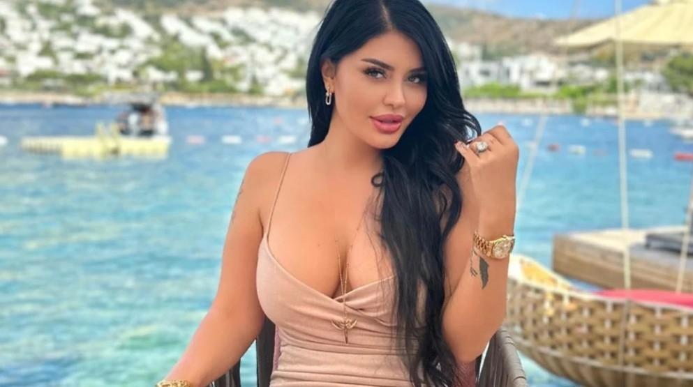 Şarkıcı Ebru Polat avukatlığa geri döndü