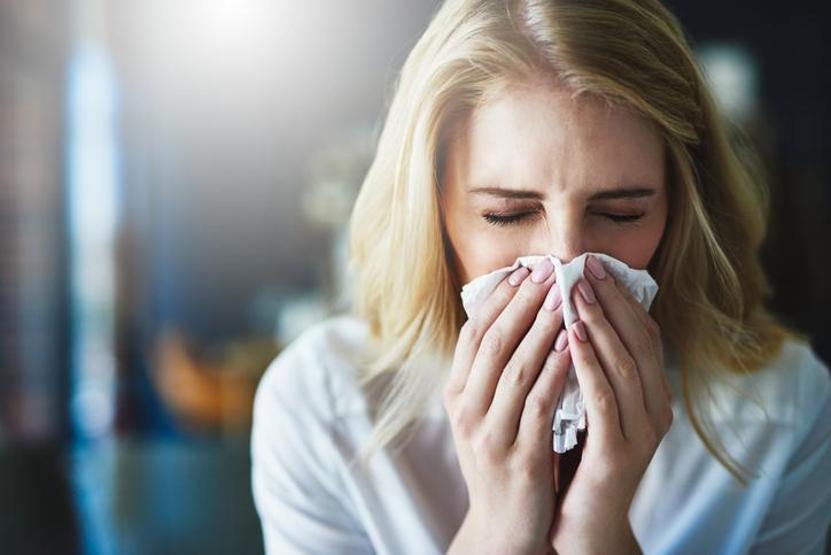 GRİPTEN KORUYAN YÖNTEM 38 derece ve üzeri yüksek ateş, öksürük, burun akıntısı, boğaz ağrısı... Günde 3 kaşık tüketen şifa buluyor