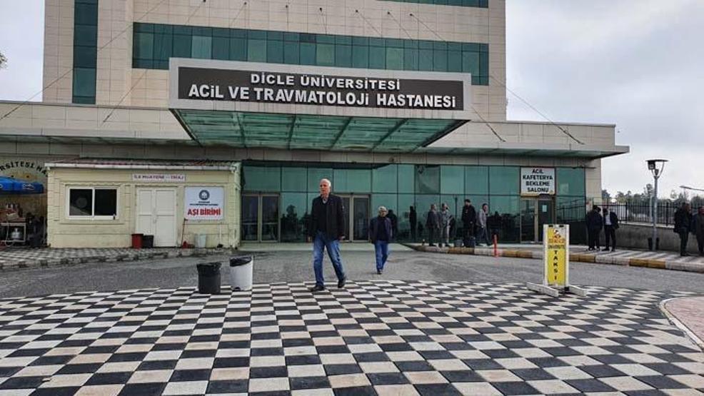 Fatma Öğretmenden Kahreden Haber: İkizlerini Doğurduktan Sonra Hayatını Kaybetti