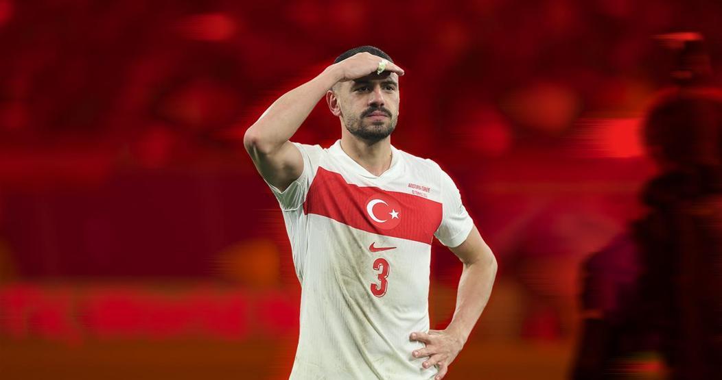 Merih Demiraldan bir ilk Milli futbolcu tarihe geçti...