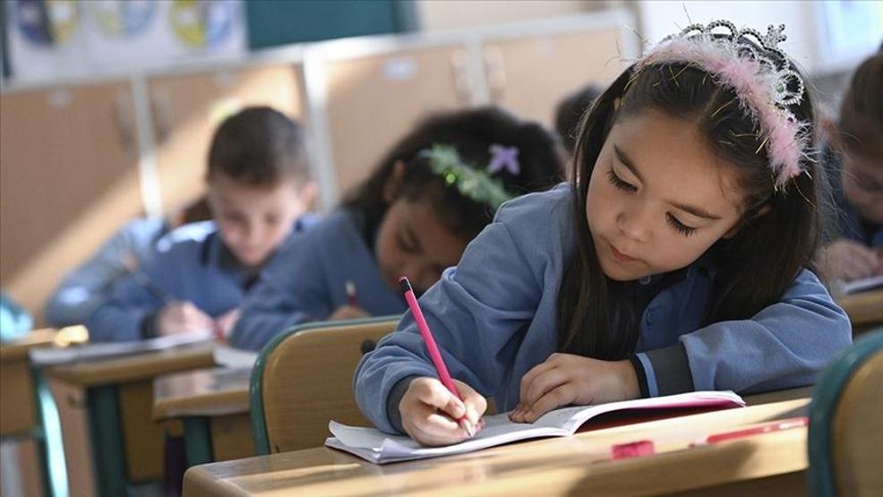 Tatil Bitti: İlk Ders Zili Yarın Çalacak