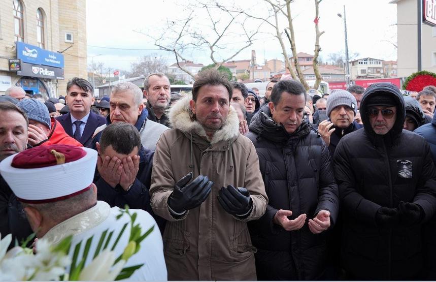 Sergen Yalçın kardeşi Gürsoy Yalçını son yolculuğuna uğurladı