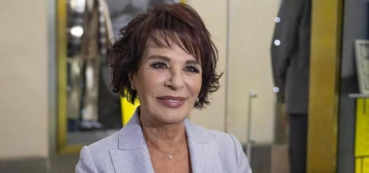Hülya Koçyiğit, Londrada Kaza Geçirdi: 2 Saat Ambulans Bekledi İŞTE SON SAĞLIK DURUMU