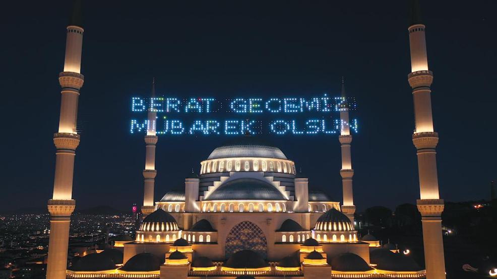 Ayetli, resimli berat kandili mesajları. 