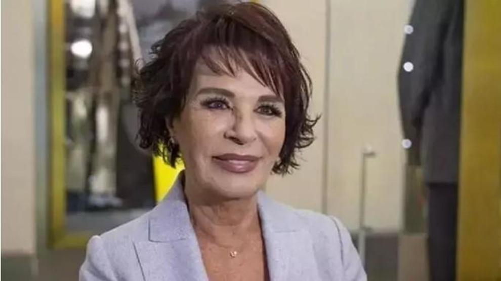 Londrada yaralandığı haberlerinin ardından Hülya Koçyiğitten yeni paylaşım