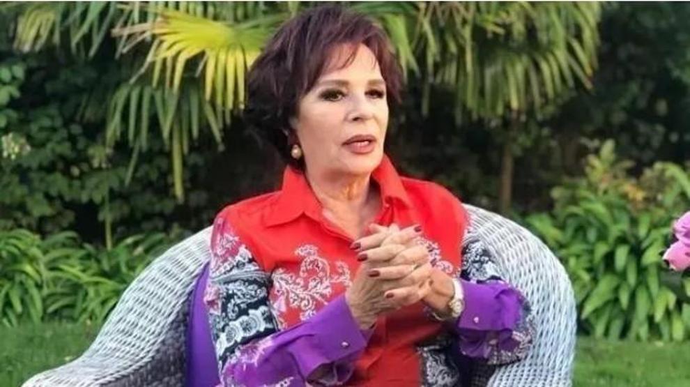 Londrada yaralandığı haberlerinin ardından Hülya Koçyiğitten yeni paylaşım