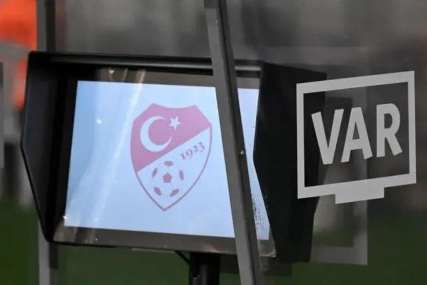SON DAKİKA | Galatasaray, 46 pozisyonun VAR kayıtlarını istedi TFFye başvuru yapıldı...