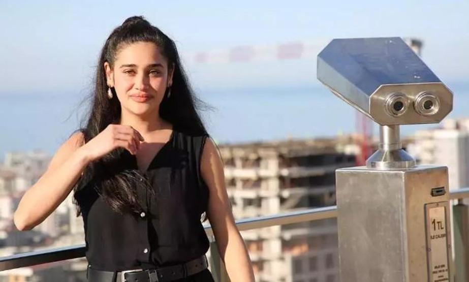 Meltem Miraloğlunun hayat hikayesi duygulandırdı