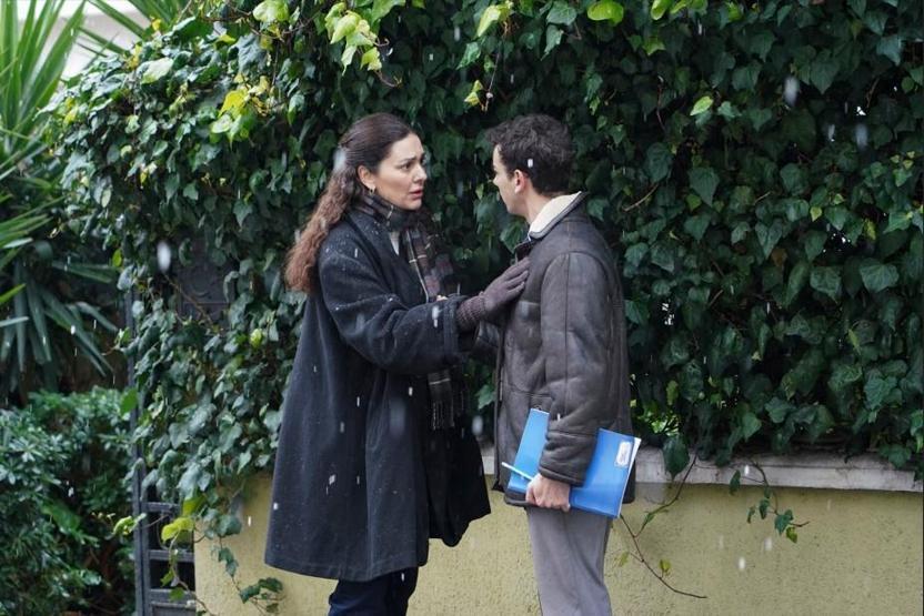 Bergüzar Korel’den itiraf: Tokat yerine kafa attım