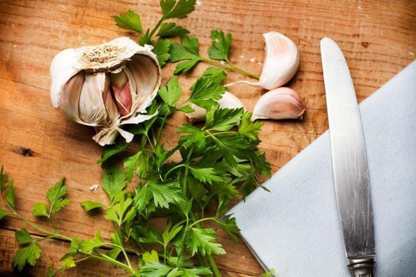 Vücuttaki enfeksiyonla savaşıyor, kolesterolü düzenliyor