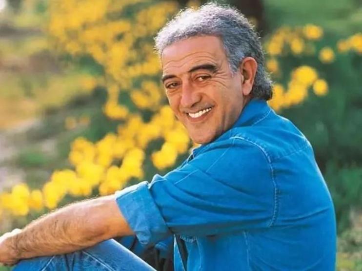 Sanat dünyası yasta Usta sanatçı Edip Akbayram bugün son yolculuğuna uğurlanıyor