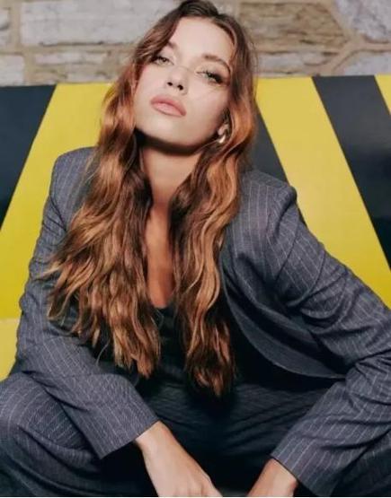 Şeyma Subaşının eski eşiyle anılan Afra Saraçoğlundan olay tepki