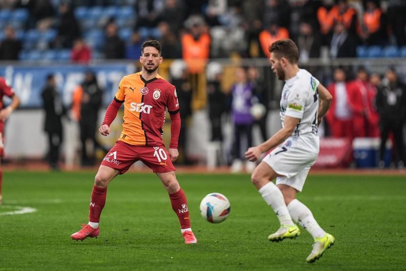 Galatasarayda Mertens neden kayıplarda Okan Burukun oynatmama sebebi ortaya çıktı...