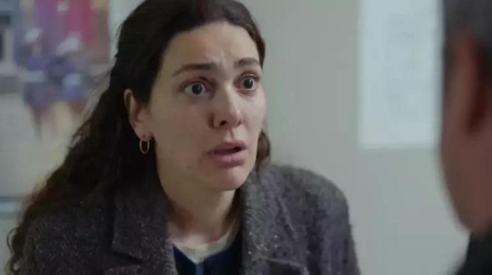 Annem Ankarada Ayça sinirlendi: Sizi tanıdığım güne lanet olsun