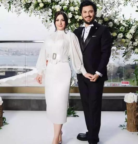 Yasemin Sakallıoğlu cephesinden kötü haber Sosyal medyadan paylaştı