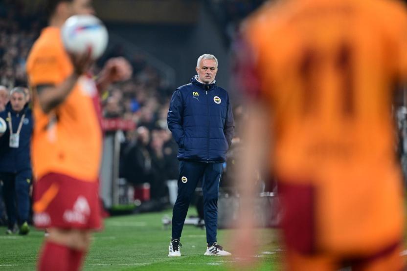 Fenerbahçede koltuğu sallanan Mourinho için Brezilya dedikodusu