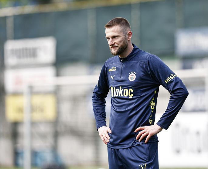 Fenerbahçenin Slovak yıldızı Milan Skriniardan açıklamalar