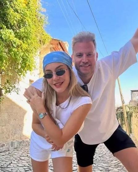 Ege Kökenli duygularını paylaştı Artık her şeyi iki kişilik yaşayacağım