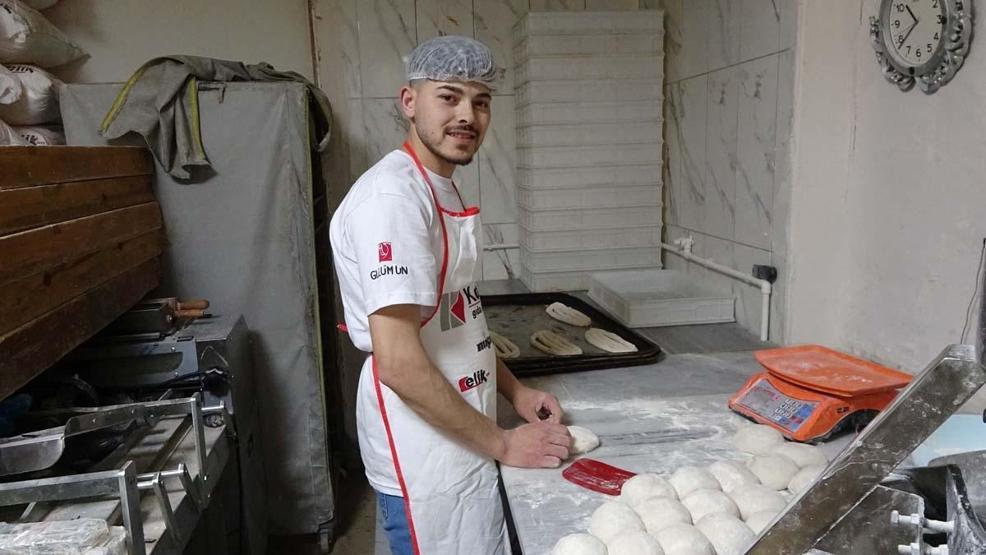 Yozgatın meşhur parmak çöreği, lezzetiyle sofraları süslüyor Ankara, İstanbul gibi şehirlere götürenler var
