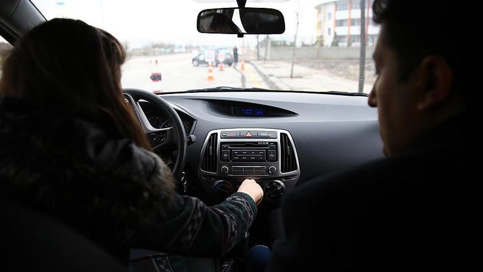 Milyonlarca sürücüyü ilgilendiriyor Yapmayanların ehliyeti iptal edilecek