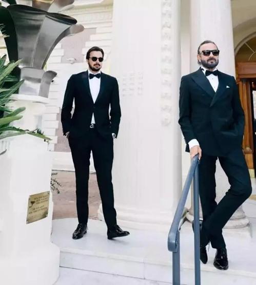 USTA OYUNCUNUN GURUR GÜNÜ Kerem Alışık ile oğlundan Cannes pozu
