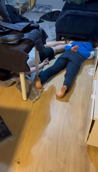 Kağıthanede şoke eden olay: Tetikçi tutup eşinin dükkanını kurşunlattı | İşte o anlar...