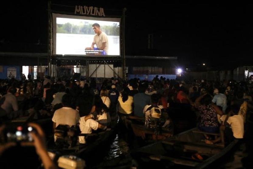 Amazonun kalbinde yüzen sinema: Muyuna Festivali