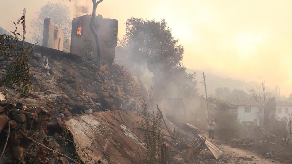 Sadece iki ev ayakta kaldı Sakaryadan Bilecike uzanan felaket: Köprücekte her şey kül oldu