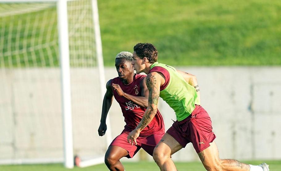 Galatasaray, çift antrenmanla çalıştı