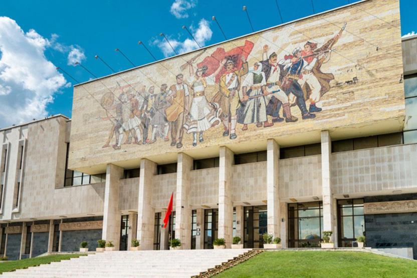 Arnavutluka Dair Her Şey: Gezi Rehberinden Konaklamaya, Vize Sürecinden Yemeklerine Adan Zye Arnavutluk