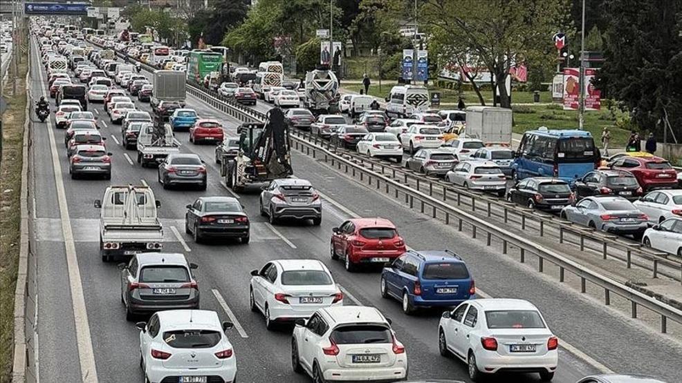 İstanbulun trafik çilesine yeni çözüm Otobüs öncelikli yol nasıl uygulanacak
