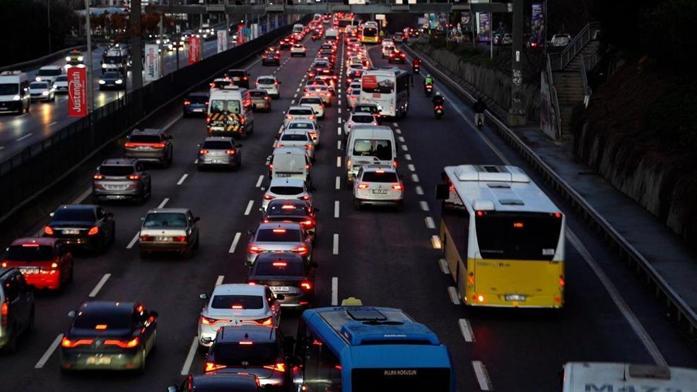 İstanbulun trafik çilesine yeni çözüm Otobüs öncelikli yol nasıl uygulanacak