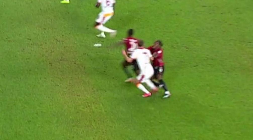 Gaziantep FK - Galatasaray maçının tartışmalı pozisyonları incelendi Penaltı kararı doğru mu