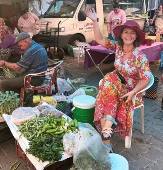 Açelya Akkoyun, Halk Pazarında Gerçek Zenginlik Bu